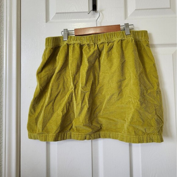 American Eagle Yellow Corduroy Stretchy Waist Mini Skirt XL - Picture 7 of 7